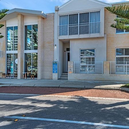 Studio 11 Mandurah Marina Exterior photo